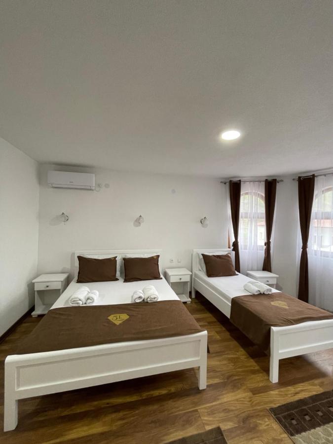 Hotel5E Plav Exterior photo