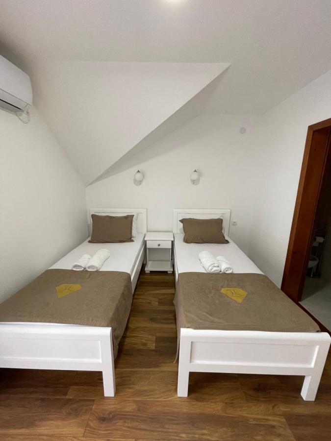 Hotel5E Plav Exterior photo