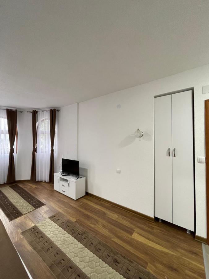 Hotel5E Plav Exterior photo